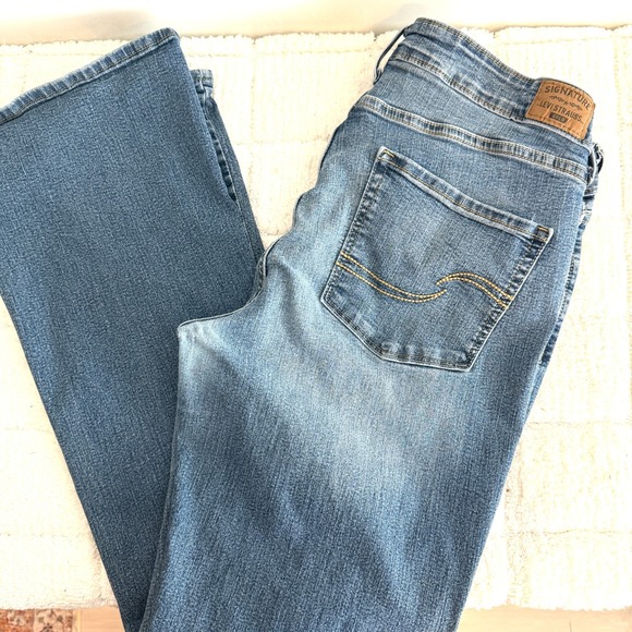 Levis Womens 16M Mid Rise Y2K Classic Jeans Boot Cut Capsule Timeless - Picture 2 of 15